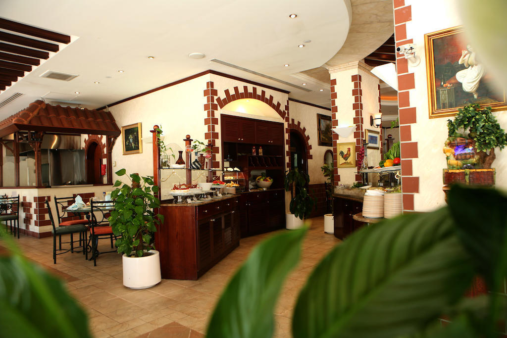 Khalidia Hotel Apartments Dubai Bagian luar foto