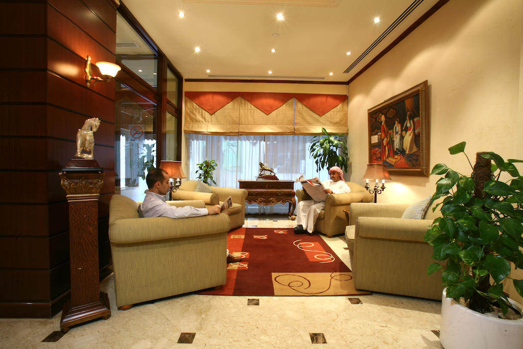 Khalidia Hotel Apartments Dubai Bagian luar foto